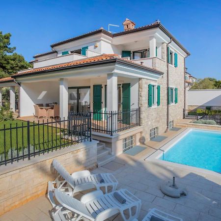 Holiday Home Villa Beach Front By Interhome Savudrija Eksteriør billede